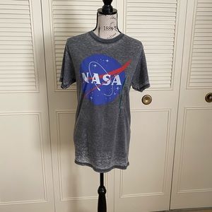 Fifth Sun distressed gray NASA logo celestial space graphic tee shirt